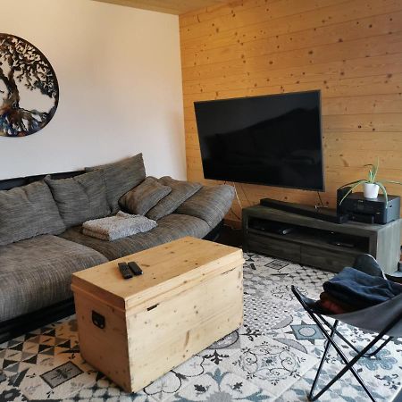 Superbe Appartement Neuf Avec Terrasse Orchamps-Vennes エクステリア 写真