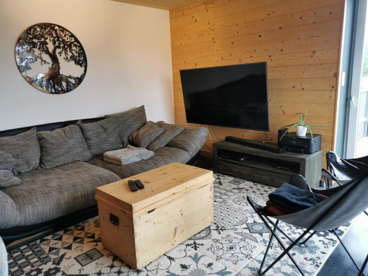 Superbe Appartement Neuf Avec Terrasse Orchamps-Vennes エクステリア 写真