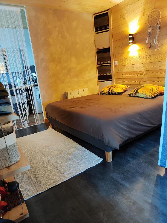 Superbe Appartement Neuf Avec Terrasse Orchamps-Vennes エクステリア 写真